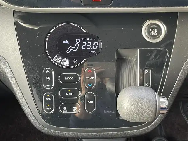 日産 デイズ ルークス ハイウェイスター Xターボ 福岡県 2018(平30)年 6.1万km アッシュブラウンM (株)IDOMが運営する【じしゃロン八幡西店】の自社ローン専用車両になります。こちらは現金またはオートローンご利用時の価格です。自社ローンご希望の方は別途その旨お申付け下さい/純正ナビ(MM318D-W)/【Bluetooth・CD・DVD・TV】/純正フロアマット/純正リアスポイラー/純正アルミホイール/片側パワスラ/コーナーセンサー/アラウンドビュー/LEDライト/オートライト/フロントフォグランプ/ステアリングスイッチ/プッシュスタート/スマートキー/ETC