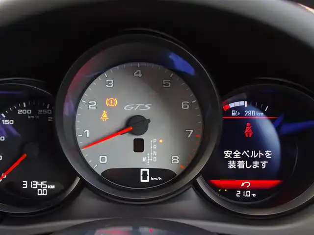 ポルシェ マカン GTS 埼玉県 2018(平30)年 3.2万km パール ブラックハーフレザーシート/オートクルーズコントロール/CarPlay/パークセンサー/バックカメラ/純正ナビ/ドラレコ/ETC/GPSレーダー探知機/Bluetooth/可変バルブ/タイヤヒビ