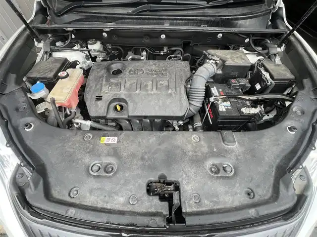 トヨタ ハリアー プレミアム 秋田県 2019(平31)年 16.2万km ホワイトパールクリスタルシャイン ４WD/衝突軽減システム/LEDヘッドライト/モデリスタエアロパーツ/純正メモリナビ（DVD/CD/BT/USB)/フルセグ/バックカメラ/トヨタ純正アルミ（冬タイヤ装着）/スマートキー/純正エンジンスターター/アイドリングストップ/プッシュスタート/コーナーセンサー/クルーズコントロール追従走行有/レーンキープアシスト/アダプティブ・フロントライティングシステム/MTモード付AT/ステアリングスイッチ/運転席パワーシート/ドライブレコーダー/ビルトインETC/電動リアゲート/電動パーキングブレーキ/オートブレーキホールド機能/100V充電/純正フロアマット/純正ドアバイザー/オートライト/オートエアコン/パワーステアリング/パワーウィンドウ/電動格納ウィンカーミラー/横滑り防止/盗難防止装置/寒冷地仕様/保証書/取扱説明書/記録簿