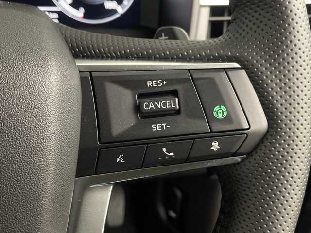 三菱 アウトランダー ＰＨＥＶ ブラックエディション 埼玉県 2023(令5)年 0.5万km アメジストブラック メーカー純正12.3インチナビ/アラウンドモニター　/マイパイロット　/パドルシフト　/ＡＣ１００Ｖ　/置くだけ充電　/ハンドルヒーター　/シートヒーター　/ハーフレザー　/純正前後ドライブレコーダー　/純正ＥＴＣ２．０