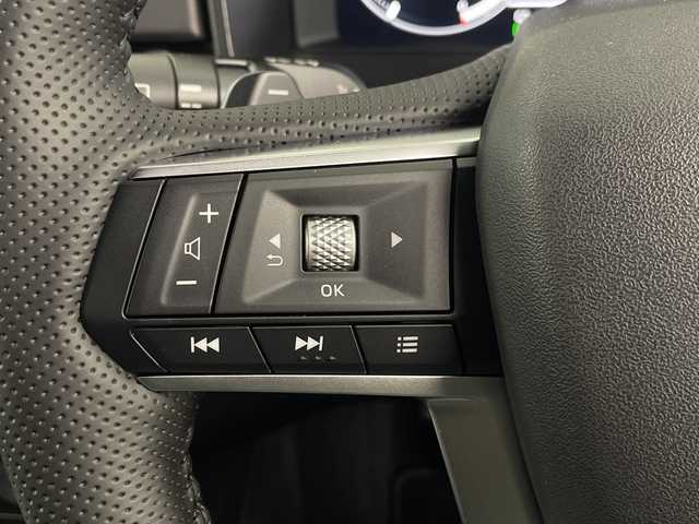 三菱 アウトランダー ＰＨＥＶ ブラックエディション 埼玉県 2023(令5)年 0.5万km アメジストブラック メーカー純正12.3インチナビ/アラウンドモニター　/マイパイロット　/パドルシフト　/ＡＣ１００Ｖ　/置くだけ充電　/ハンドルヒーター　/シートヒーター　/ハーフレザー　/純正前後ドライブレコーダー　/純正ＥＴＣ２．０