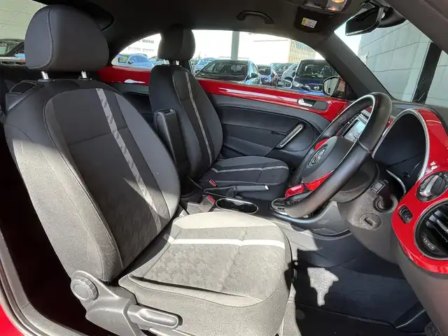 フォルクスワーゲン ザ・ビートル デザイン 山形県 2018(平30)年 4.1万km 赤 純正SDナビ /フルセグTV　/オートライト　/Bluetooth/USB /純正フロアマット　/HIDヘッドライト　/電動格納ミラー　/横滑り防止装置　/ブラインドスポットモニター　/クルーズコントロール　/ESC