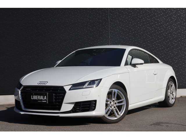 アウディ ＴＴクーペ 2．0 TFSI クワトロ 大分県 2017(平29)年 8.7万km グレイシアホワイトメタリック 当店買取車両/アシスタンスパッケージアドバンスト/・クルーズコントロール/・アウディサイドアシスト/・アウディアクティブレーンアシスト/・リヤビューカメラ/・パークアシスト/・アウディホールドアシスト/バーチャルコックピット/マトリックスＬＥＤヘッドライト/オートハイビーム/レザーパッケージ/・Ｓスポーツシート/・シートヒーター（フロント）/・ファインナッパレザー/・電動調整機能（フロント）ボルスター含む/純正ナビ/地デジ/Bluetooth/パドルシフト/純正１８インチＡＷ/ＥＴＣ/ドライブレコーダー前後（ユピテル）