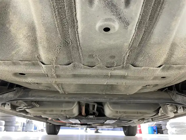 ホンダ フィット e:HEVリュクス 滋賀県 2022(令4)年 1.9万km ゴールド 純正9インチナビ/【Bluetooth/CD/DVD/フルセグTV】/ハーフレザーシート/バックカメラ/追従クルーズコントロール/クリアランスソナー/LEDヘッドライト/オートマチックハイビーム/前後ドライブレコーダー/D/Nシートヒーター/ステアリングヒーター/ビルトインETC/電動パーキングブレーキ/オートブレーキホールド/純正フロアマット/プッシュスタート/スマートキー/ステアリングリモコン