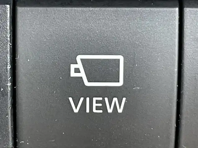 トヨタ ハリアー ハイブリッド Z レザーパッケージ 岡山県 2020(令2)年 8.5万km ホワイトパールクリスタルシャイン 登録時走行距離84240km/JBLプレミアムサウンド/純正12.3インチナビ/フルセグTV(AM.FM.TV.BT)/全方位カメラ/ビルトインETC2.0/トヨタセーフティセンス/・ブラインドスポットモニター/・プリクラッシュセーフティ/・レーダークルーズコントロール/・レーンディバーチャーアラート/D/N席シートヒーター/D/N席ベンチレーション/ステアリングヒーター/クリアランスソナー/横滑り防止装置/アイドリングストップ/パワーバックドア/19インチ純正AW/純正フロアマット/本革シート/D+N席パワーシート