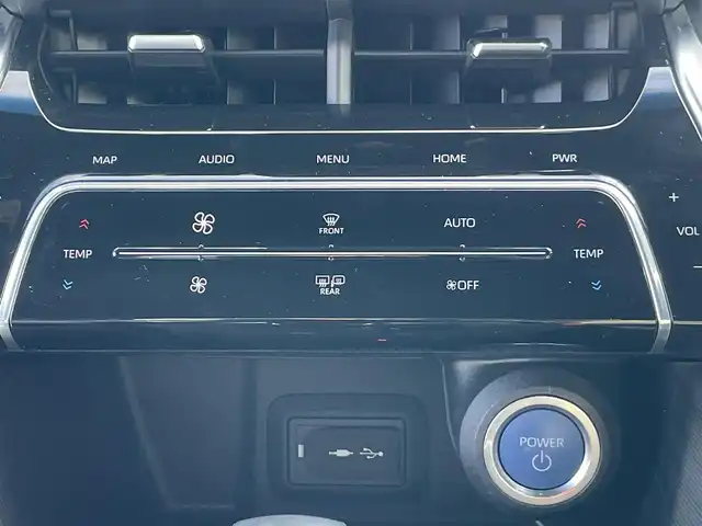 トヨタ ハリアー ハイブリッド Z レザーパッケージ 岡山県 2020(令2)年 8.5万km ホワイトパールクリスタルシャイン 登録時走行距離84240km/JBLプレミアムサウンド/純正12.3インチナビ/フルセグTV(AM.FM.TV.BT)/全方位カメラ/ビルトインETC2.0/トヨタセーフティセンス/・ブラインドスポットモニター/・プリクラッシュセーフティ/・レーダークルーズコントロール/・レーンディバーチャーアラート/D/N席シートヒーター/D/N席ベンチレーション/ステアリングヒーター/クリアランスソナー/横滑り防止装置/アイドリングストップ/パワーバックドア/19インチ純正AW/純正フロアマット/本革シート/D+N席パワーシート