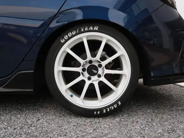 ホンダ シビック ハッチバック 千葉県 2020(令2)年 4.7万km 紺 SEEKERフロントリップスポイラー/モデューロテールゲートスポイラー純正OP/前期型フロントグリル（エンブレムレス加工）/純正グリルあり/HKSリーガマックスプレミアムマフラー/純正マフラーあり/BLITZ車高調ZZR/純正サスあり/YOKOHAMA ADVANREACING RCIII18インチ/純正AWあり/協栄産業ワイトレ11mm/無限シフトノブ/純正シフトノブあり/クレイスミスナンバーフレーム/innoベースキャリア/純正SDナビゲーション/・フルセグTV/・バックカメラ/・Bluetooth/・CD/DVD再生/ビルトインETC2.0/純正ドライブレコーダー（前後）/純正フロアマット/ホンダセンシング/・衝突軽減ブレーキ/・アダクティブクルーズコントロール/・歩行者事故低減ステアリング/・路外逸脱抑制機能/・渋滞追従機能付/・車線維持支援システム/・先行車発進お知らせ機能/・オートハイビーム/・標識認識機能/・革コンビシート/パワーシート（D/N席）/シートヒーター（D/N席）/プッシュスタート/電子パーキングブレーキ/ブレーキホールド/保証書/取扱説明書/スペアキー