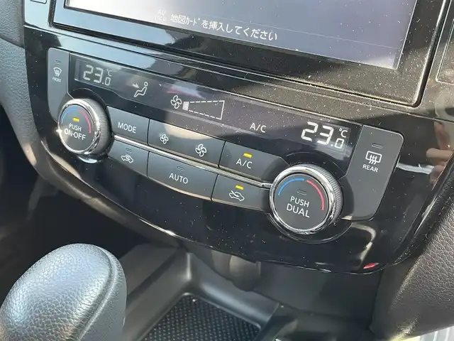 日産 エクストレイル 20Xi 大阪府 2018(平30)年 7.2万km ダイヤモンドブラック 純正9インチナビ/・Bluetooth/CD/DVD/AUX/ラジオ/主要装備/・プロパイロット/・エマージェンシーブレーキー/・全方位カメラ/・アラウンドビューモニター/・アイドリングストップ/・横滑り防止装置/・オートホールド/・ハイビームアシスト/・フロントバックソナー/・ダウンヒルアシストコントロール/・パワーバックドア/・ステアリングリモコン/・スマートルームミラー/・ルーフレール/・LEDヘッドライト/・純正フロアマット/・純正AW/・ETC