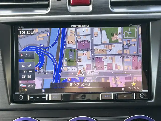 スバル フォレスター 2．0XT アイサイト 東京都 2012(平24)年 10.6万km アイスシルバーメタリック 純正フルエアロ/社外メモリーナビ/　DVD/CD/Bluetooth/全車速追従機能付クルーズコントロール/プリクラッシュブレーキ/先行車発進お知らせ/AT誤発進抑制/ふらつき警報/車線逸脱警報/前後ドライブレコーダー/ハーフレザーシート/パワーシート/シートヒーター/HIDヘッドライト/フォグランプ/オートライト/ETC/純正18インチアルミホイール/革巻きステアリングホイール/ステアリングスイッチ/パドルシフト/プッシュスタート/スマートキー/電動格納ミラー/ウインカーミラー/横すべり防止/フロアマット/ドアバイザー/取扱説明書/スペアキー