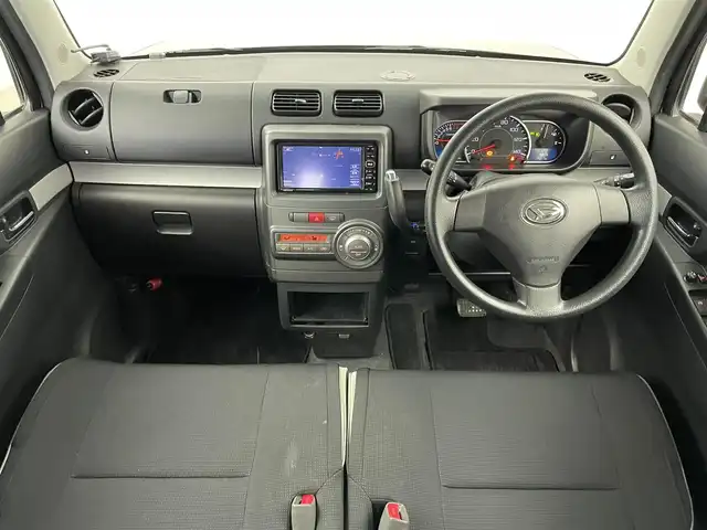 ダイハツ ムーヴ コンテ カスタム X 埼玉県 2015(平27)年 8.5万km アーバンナイトブルークリスタルメタリック 純正ナビ　ＥＴＣ　前後ドライブレコーダー　ＣＤ再生　純正フロアマット　電動格納ミラー　オートエアコン　パワーステアリング　パワーウインドウ　盗難防止装置　ＨＩＤヘッドライト　地デジＴＶ