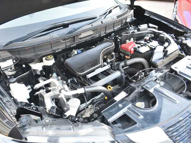 日産 エクストレイル モードプレミア ハイコントラストインテリア 道央・札幌 2017(平29)年 5万km 黒 デジタルインナーミラー/純正9インチナビ（型式MM517D-L)/：フルセグTV/：CD DVD再生/：Bluetoothオーディオ/：アラウンドビューモニター/純正19インチアルミホイール/純正フロアマット/LEDヘッドライト/：オートヘッドライト/：フロントフォグライト/インテリジェントエマージェンシーブレーキ/クイックコンフォートシートヒーター（前席・2列目左右）/左右独立温度調節機能付オートエアコン/リモコンパワーバックドア/ーーーーーーーーーーーーーーーーーーーーーーーーーーーー/保証書/取扱説明書/スペアスマートキー×1本/記録簿(H.30.R.2.3.4.5.6.7)