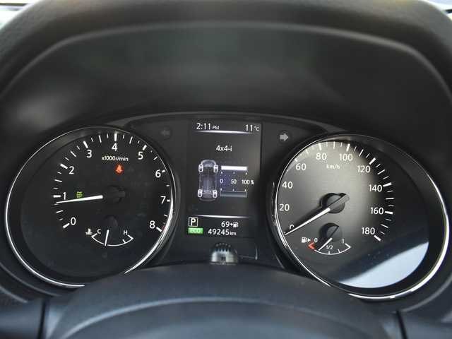 日産 エクストレイル モードプレミア ハイコントラストインテリア 道央・札幌 2017(平29)年 5万km 黒 デジタルインナーミラー/純正9インチナビ（型式MM517D-L)/：フルセグTV/：CD DVD再生/：Bluetoothオーディオ/：アラウンドビューモニター/純正19インチアルミホイール/純正フロアマット/LEDヘッドライト/：オートヘッドライト/：フロントフォグライト/インテリジェントエマージェンシーブレーキ/クイックコンフォートシートヒーター（前席・2列目左右）/左右独立温度調節機能付オートエアコン/リモコンパワーバックドア/ーーーーーーーーーーーーーーーーーーーーーーーーーーーー/保証書/取扱説明書/スペアスマートキー×1本/記録簿(H.30.R.2.3.4.5.6.7)