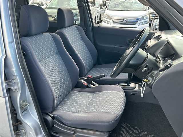 ダイハツ テリオス キッド L 千葉県 2003(平15)年 6.3万km シルバーメタリック