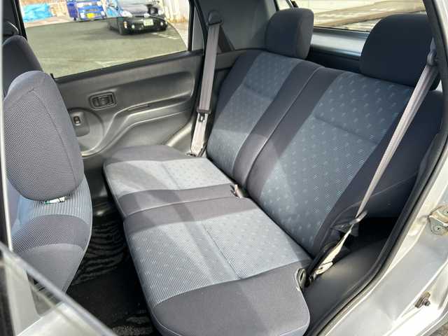 ダイハツ テリオス キッド L 千葉県 2003(平15)年 6.3万km シルバーメタリック