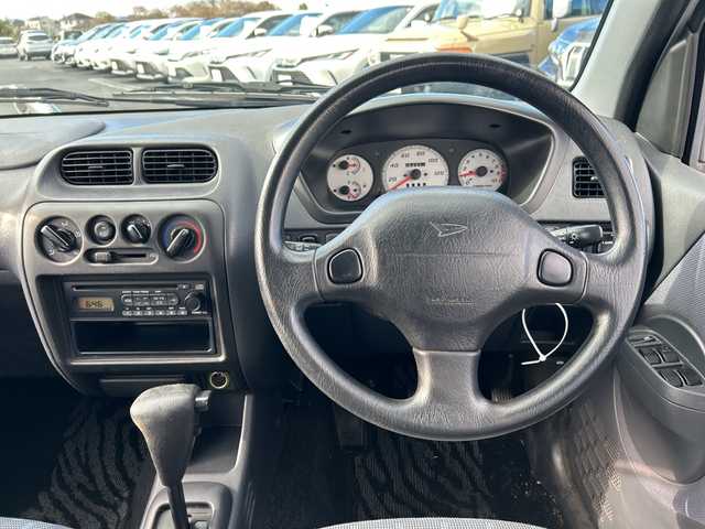 ダイハツ テリオス キッド L 千葉県 2003(平15)年 6.3万km シルバーメタリック