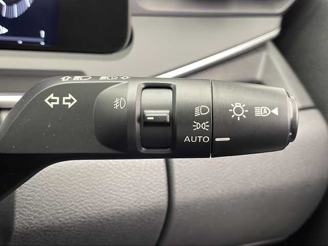 日産 オーラ G レザーエディション 千葉県 2021(令3)年 2.3万km プレミアムコロナオレンジ 純正ディスプレイオーディオ/・BT/USB/フルセグ/プロパイロット/衝突被害軽減ブレーキ/レーンキープアシスト/追従式クルーズコントロール/標識識別機能/オートハイビーム/電子パーキング/ビルトインETC2.0/全方位カメラ/純正ドライブレコーダー前後/純正フロアマット/置くだけ充電/BOSEサウンド