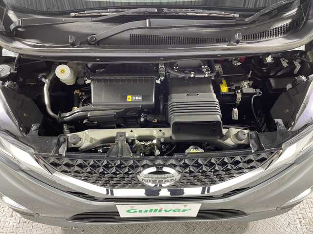 日産 デイズ ハイウェイスターG ターボ 神奈川県 2023(令5)年 0.2万km チタニウムグレーメタリック 純正9インチディスプレイオーディオ/全方位モニター/Bluetooth/Carplay/オートライト/純正15インチAW/オートエアコン/純正前後ドライブレコーダー/LEDヘッドライト/エマジェンシーブレーキ/車線逸脱警報/踏み間違え防止アシスト/前後コーナーセンサー