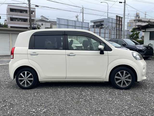 トヨタ ポルテ G 愛知県 2013(平25)年 7.1万km クリームベージュ /禁煙車//ワンオーナー//純正ナビTV//バックカメラ//ETC//左パワースライドドア//スマートキー//プッシュスタート//ステアスイッチ//運転席シートヒーター//純正フロアマット//電動格納ミラーウインカー//新車保証書