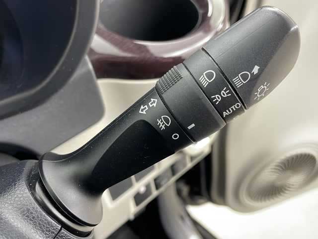 ダイハツ キャスト スタイル GターボプライムコレSAⅢ 道央・札幌 2019(令1)年 2.9万km ブラックマイカメタリック ・4WD/・純正ナビ/TV/BT/CD/DVD/SD/・全方位カメラ/・衝突軽減ブレーキ/・シートヒーター/・LEDヘッドライト/・オートライト/・オートハイビーム/・横滑り防止/・アイドリングストップ/・ステアリングスイッチ/・ETC/・スマートキー/・コーナーセンサー/・純正15インチAW