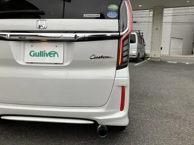 ホンダ Ｎ ＢＯＸ カスタム G L 埼玉県 2018(平30)年 3.4万km プラチナホワイトパール 純正ナビ/ETC/ドラレコ/社外「柿本改」マフラー/CD/ワンセグTV/両側パワスラ/プッシュスタート/ローダウン/スペアキーあり