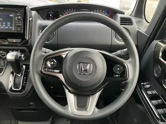 ホンダ Ｎ ＢＯＸ カスタム G L 埼玉県 2018(平30)年 3.4万km プラチナホワイトパール 純正ナビ/ETC/ドラレコ/社外「柿本改」マフラー/CD/ワンセグTV/両側パワスラ/プッシュスタート/ローダウン/スペアキーあり