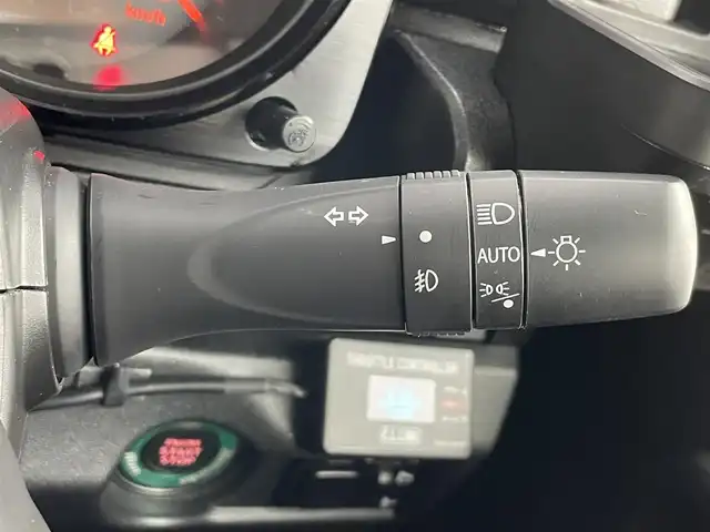 スズキ ジムニー XL 道央・札幌 2022(令4)年 2.5万km ジャングルグリーン ・ワンオーナー/・４WD/・CLリンク1インチリフトアップ/・CLリンクフロントグリル/・CLリンク F/Rバンパー/・CLリンクスロットルコントローラー/・CLリンクシリコンインテークパイプ/・オープンカントリータイヤ/・社外SDナビ/　CD/DVD/SD/BT/フルセグ/・フロントカメラ/・ビルトインETC/・前席シートヒーター/・プッシュスタート/・スマートキー/・純正AW/・フロアマット/・ドアバイザー