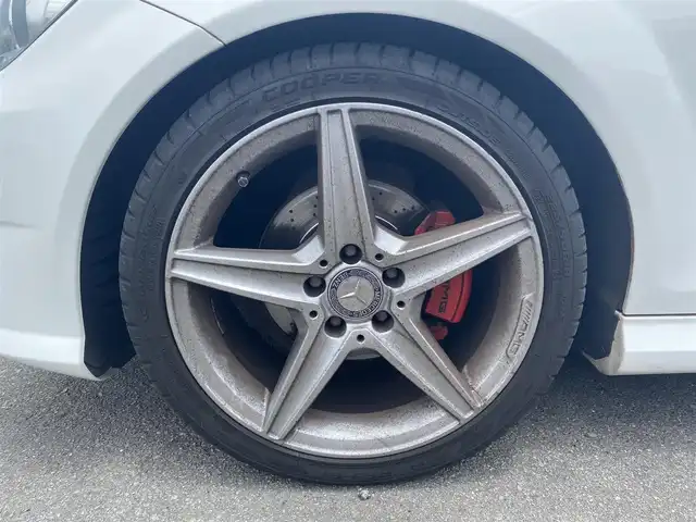 メルセデス・ベンツ Ｃ２００ ブルーエフィシェンシー AVG 福岡県 2012(平24)年 10.5万km 白 純正ナビ/フルセグ/バックカメラ/クルコン/ハーフレザー/前席パワーシート/オートライト/パドルシフト/ドラレコ/字光式土台/スペアキー