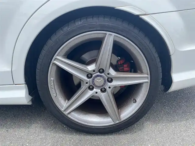 メルセデス・ベンツ Ｃ２００ ブルーエフィシェンシー AVG 福岡県 2012(平24)年 10.5万km 白 純正ナビ/フルセグ/バックカメラ/クルコン/ハーフレザー/前席パワーシート/オートライト/パドルシフト/ドラレコ/字光式土台/スペアキー