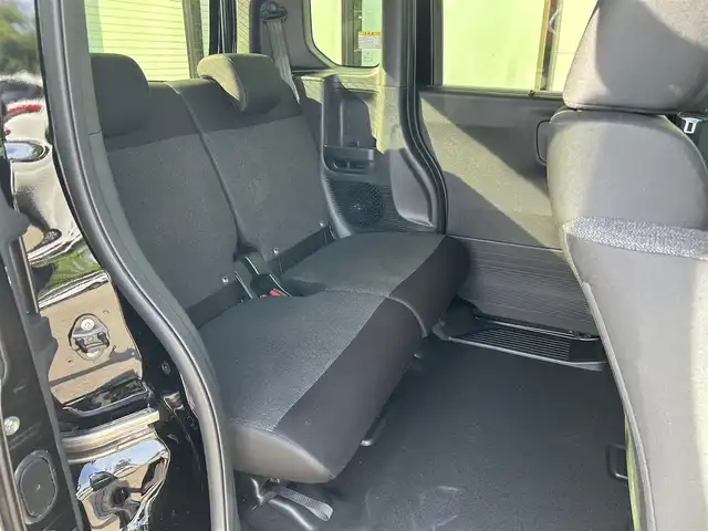 ホンダ Ｎ ＢＯＸ カスタム 大阪府 2024(令6)年 0.5万km クリスタルブラックパール 社外ナビ/　TV/CD/DVD/Bluetooth/USB/ナビ装着用SPパッケージ/バックカメラ/衝突軽減ブレーキ/横滑り防止装置　/片側パワースライドドア　/前席シートヒーター　/クルーズコントロール/レーンキープアシスト/純正１４インチアルミホイール　　/ホンダセンシング/ブレーキホールド/ＬＥＤヘッドライト