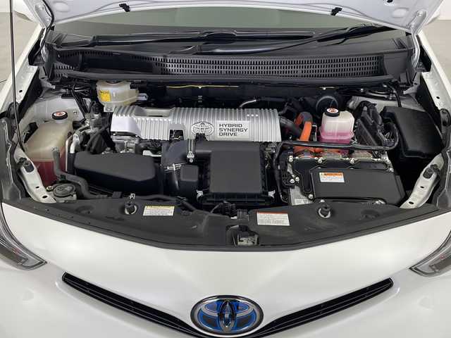 トヨタ プリウス α S チューンブラック Ⅱ 栃木県 2018(平30)年 1.7万km ホワイトパールクリスタルシャイン 社外SDナビ/(BT/AM/FM/CD/DVD/フルセグ）/ビルトインETC/ドライブレコーダー/クルーズコントロール/バックカメラ/クルーズコントロール/車線逸脱警報/ふらつき警報/前席シートヒーター/電動格納ミラー/ステアリングスイッチ/ドアバイザー/プッシュスタート/スマートキー