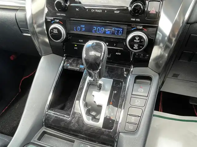 トヨタ アルファード S Cパッケージ 宮崎県 2020(令2)年 5.3万km ブラック 純正ディスプレイオーディオ&フルセグTV&USB&BT/純正フリップダウンモニター/トヨタセーフティセンス/アダプティブクルーズコントロール/レーントレーシングアシスト/プリクラッシュセーフティ/クリアランスソナー/リアクロストラフィックアラート/ブラインドスポットモニター/パーキングサポートブレーキ/ロードサインアシスト/社外前ドライブレコーダー/両側パワースライドドア/パワーバックドア/レザーシート/前席エアシート/前席シートヒーター/前席パワーシート/運転席シートメモリ/ステアリングスイッチ/ステアリングヒーター/2列目サンシェード/2列目キャプテンシート/バックカメラ/ビルトインETC/LEDヘッドライト/フロントフォグランプ/電動ホールド/オートホールド/純正18インチAW/プッシュスタート/スマートキー