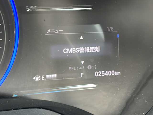 ホンダ ヴェゼル ハイブリッド Z ホンダセンシング 静岡県 2020(令2)年 2.6万km スーパープラチナグレーメタリック 安全装備/・ホンダセンシング/・バックカメラ/・レーンキープ/純正ナビ/・フルセグTV/・FM/AM/CD/DVD/USB/Bluetooth/ipod/主要装備/・レーダークルーズコントロール　　/・シートヒーター　/・パドルシフト　　　　　/・純正ドライブレコーダー　/・ブレーキホールド　/・オートライト　/・ＬＥＤヘッドライト/・スマートキー/・全席オートパワーウィンドウ/・プッシュスタート