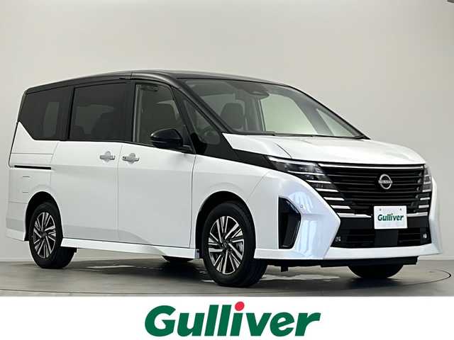 日産 セレナ e－パワー ハイウェイスター V 大阪府 2025(令7)年 0.1千km パールⅡ 登録済未使用車/純正12.1インチナビ/【フルセグTV/Bluetooth/FM/AM】/純正11インチフリップダウンモニター/アラウンドビューモニター/エマージェンシーブレーキ/ブラインドスポットモニター/ハイビームアシスト/プロパイロット/追従クルーズコントロール/前後コーナーセンサー/両側パワースライドドア/ハンズフリーパワースライドドア/ワイヤレス充電/デジタルインナーミラー/純正ビルトインETC/後席サンシェード/後席用タイプC充電ポート/保証書/取扱説明書/点検記録簿