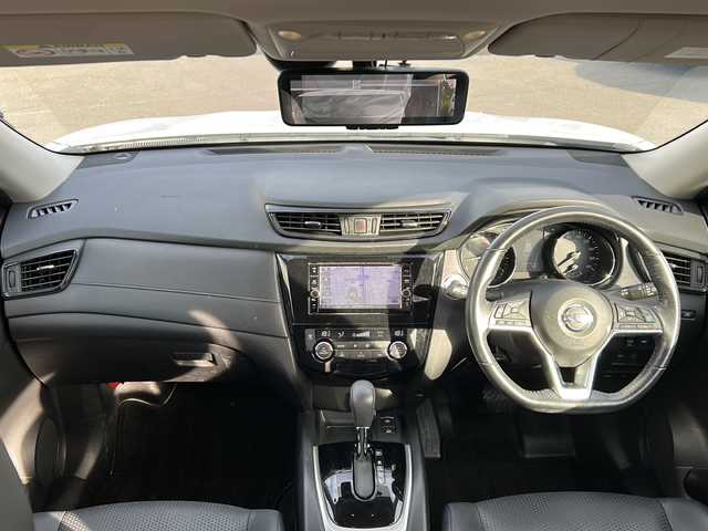 日産 エクストレイル 20Xi 青森県 2019(平31)年 6.8万km ブリリアントホワイトパール ・4WD/・プロパイロット/・純正SDナビ/・全方位カメラ/・Bluetooth/・フルセグ/・衝突軽減ブレーキ/・レーンキープアシスト/・レーダークルーズコントロール/・パワーバックドア/・ドライブレコーダー/・デジタルインナーミラー/・プッシュスタート/・スマートキー/・スペアキー/・純正LEDヘッドライト/・純正フォグ/・純正18AW