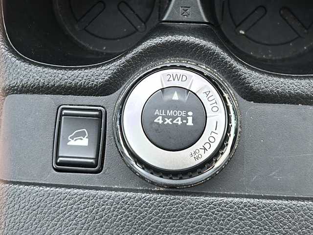 日産 エクストレイル 20Xi 青森県 2019(平31)年 6.8万km ブリリアントホワイトパール ・4WD/・プロパイロット/・純正SDナビ/・全方位カメラ/・Bluetooth/・フルセグ/・衝突軽減ブレーキ/・レーンキープアシスト/・レーダークルーズコントロール/・パワーバックドア/・ドライブレコーダー/・デジタルインナーミラー/・プッシュスタート/・スマートキー/・スペアキー/・純正LEDヘッドライト/・純正フォグ/・純正18AW