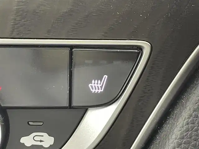 ホンダ アコード EX 群馬県 2020(令2)年 4万km プラチナホワイトパール サンルーフ/Hondaインターナビ＋リンクアップフリー/・AM/FM/Bluetooth/フルセグTV/＝＝＝＝＝/サンルーフ　純正８インチナビ　ワイヤレス充電　ホンダセンシング　アダプティブダンパーシステム　ブラインドスポットモニター　前席パワーシート／シートヒーター　ＥＴＣ　前後純正ドライブレコーダー　禁煙車