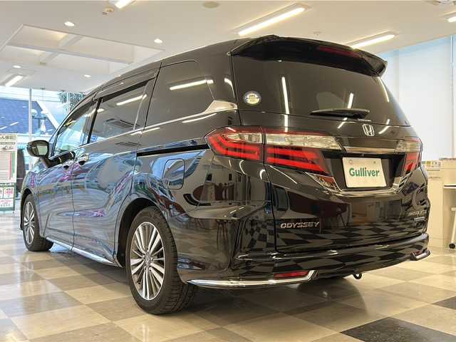 ホンダ オデッセイ ハイブリッド アブソルート ホンダセンシング 岐阜県 2019(平31)年 5.4万km クリスタルブラックパール ホンダセンシング/レーダークルーズコントロール/レーンキープ/ステアリングアシスト/純正SDナビ/Bluetooth/フルセグTV/バックカメラ/電子パーキング/両側パワースライドドア/ハーフレザー/ビルトインETC2.0/社外大型センターコンソール/LEDヘッドライト/スマートキー/プッシュスタート