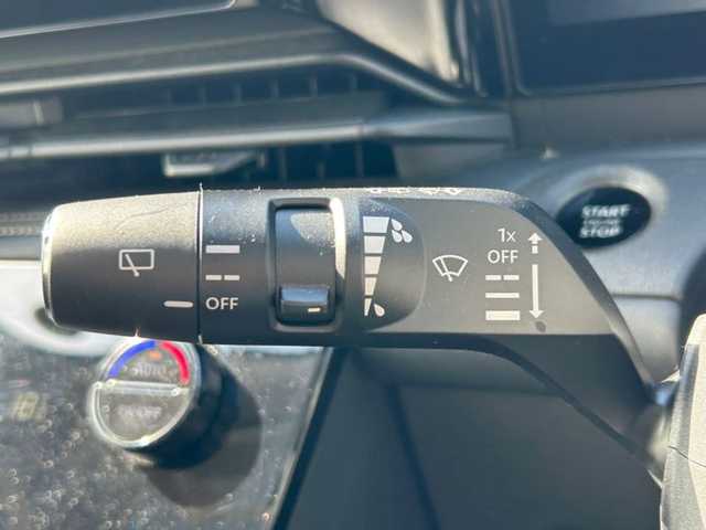 日産 セレナ ハイウェイスター V 和歌山県 2023(令5)年 5.3万km プリズムホワイト 純正12.3インチナビ/全方位カメラ/フルセグTV/BT/衝突軽減ブレーキ/プロパイロット/前後コーナーセンサー/オートライト/ブラインドスポットモニター/レーンキープアシスト/両側パワスラ/ビルトインETC2.0/ドラレコ/デジタルインナーミラー/置くだけ充電器/パドルシフト/LEDヘッドライト/フォグランプ