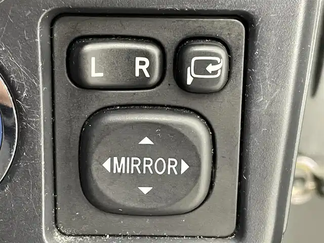 トヨタ カローラ フィールダー ハイブリッドG エアロツアラー 熊本県 2014(平26)年 7.8万km ブラックマイカ 禁煙車　/モデリスタエアロ（フロント）/社外ナビ（ＣＤ・ＤＶＤ・フルセグ・ＳＤ）/バックカメラ　/社外前方ドライブレコーダー　/ＥＴＣ　/横滑り防止　/社外フロアマット　/スマートキー/プッシュスタート/オートライト/LEDヘッドライト/フォグランプ/保証書　/取扱説明書