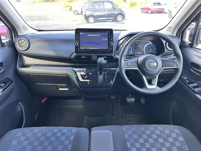 日産 デイズ ハイウェイスターX 宮城県 2020(令2)年 0.4万km ホワイトパール インテリジェントアラウンドビューモニター/＝＝＝/インテリジェントエマージェンシーブレーキ/車線逸脱警報/踏み間違い衝突防止アシスト/車線逸脱防止支援システム/前方衝突予測警報/ふらつき警報/標識検知機能/先行車発進お知らせ/フロント・バックソナー/純正9インチナビ(MM320D-L)/フルセグTV/Bluetooth/CD/DVD/SD/AUX/純正ドライブレコーダー/ビルトイン純正ETC2.0 /LEDヘッドライト/LEDフォグランプ/オートライト/ハイビームアシスト/ステアリングスイッチ/電動パーキングブレーキ/ブレーキホールド/純正14インチアルミホイール/保証書/取扱説明書/スペアキー