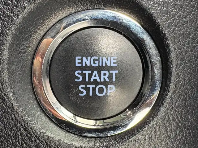 トヨタ アルファード S Cパッケージ 大阪府 2019(令1)年 4.9万km ホワイトパールクリスタルシャイン 福祉車両/チェアキャブ/純正ＳＤナビ/ＣＤ／ＤＶＤ／ＢＴ／フルセグ/パワーバックドア/バックカメラ/ビルトインＥＴＣ/レーダークルーズコントロール/レーンキープアシスト/パワーシート/シートヒーター