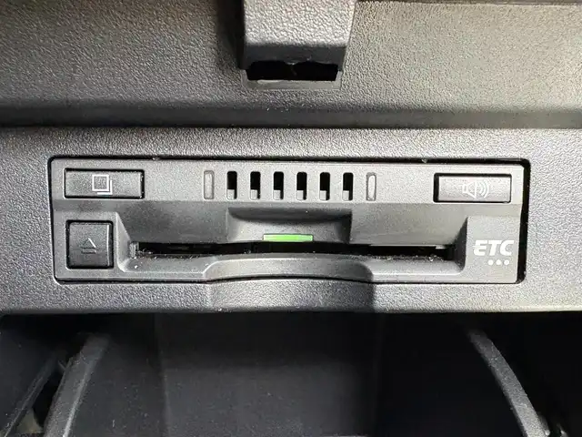 トヨタ アルファード S Cパッケージ 大阪府 2019(令1)年 4.9万km ホワイトパールクリスタルシャイン 福祉車両/チェアキャブ/純正ＳＤナビ/ＣＤ／ＤＶＤ／ＢＴ／フルセグ/パワーバックドア/バックカメラ/ビルトインＥＴＣ/レーダークルーズコントロール/レーンキープアシスト/パワーシート/シートヒーター