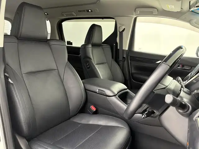 トヨタ アルファード S Cパッケージ 大阪府 2019(令1)年 4.9万km ホワイトパールクリスタルシャイン 福祉車両/チェアキャブ/純正ＳＤナビ/ＣＤ／ＤＶＤ／ＢＴ／フルセグ/パワーバックドア/バックカメラ/ビルトインＥＴＣ/レーダークルーズコントロール/レーンキープアシスト/パワーシート/シートヒーター