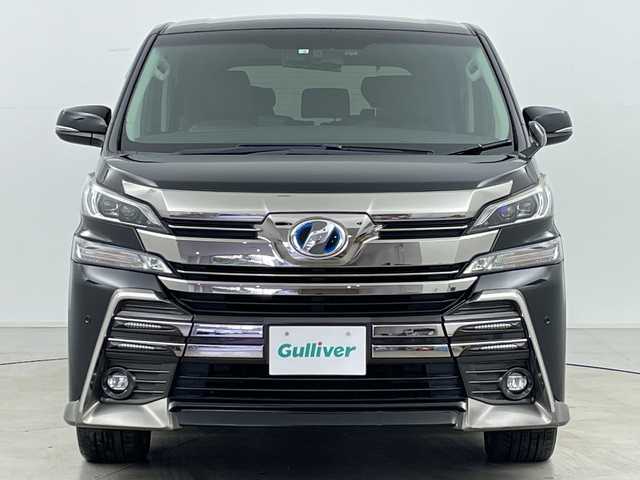 トヨタ ヴェルファイア ハイブリット ZR Gエディション 道央・札幌 2015(平27)年 6.1万km ブラック ・4WD/・純正SDナビ/　CD/BT/SD/・フルセグTV/・バックカメラ/・純正フリップダウンモニター/・両側パワースライドドア/・パワーバックドア/・クリアランスソナー/・レザーシート/・運転席メモリ付きパワーシート/・助手席パワーシート/・前席シートヒーター/・ステアリングリモコン/・ステアリングヒーター/・クルーズコントロール/・純正ドライブレコーダー/・ビルトインETC/・衝突軽減ブレーキ/・WORK20インチアルミホイール/・純正フロアマット/・純正ドアバイザー