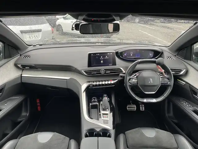 プジョー ３００８ GT ブルー HDi 福岡県 2019(令1)年 4.6万km 黒 ・サンルーフ/・アクティブクルーズコントロール/・純正ナビ／ＢＴ／ＵＳＢ／ｃａｒｐｌａｙ/・バックカメラ/・ハーフレザーシート／シートヒーター/・フルセグ/・ＥＴＣ/・純正18AW/・LEDライト/・BLIS/・RSRダウンサス/・ステアリンググリップ付き