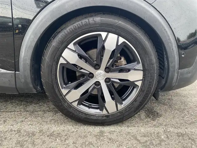 プジョー ３００８ GT ブルー HDi 福岡県 2019(令1)年 4.6万km 黒 ・サンルーフ/・アクティブクルーズコントロール/・純正ナビ／ＢＴ／ＵＳＢ／ｃａｒｐｌａｙ/・バックカメラ/・ハーフレザーシート／シートヒーター/・フルセグ/・ＥＴＣ/・純正18AW/・LEDライト/・BLIS/・RSRダウンサス/・ステアリンググリップ付き
