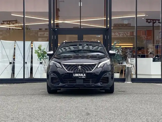 プジョー ３００８ GT ブルー HDi 福岡県 2019(令1)年 4.6万km 黒 ・サンルーフ/・アクティブクルーズコントロール/・純正ナビ／ＢＴ／ＵＳＢ／ｃａｒｐｌａｙ/・バックカメラ/・ハーフレザーシート／シートヒーター/・フルセグ/・ＥＴＣ/・純正18AW/・LEDライト/・BLIS/・RSRダウンサス/・ステアリンググリップ付き