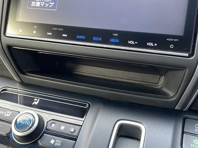 ホンダ フリード G ホンダセンシング 広島県 2017(平29)年 4.9万km ホワイトオーキッドパール 禁煙車/ホンダセンシング/・衝突軽減ブレーキ〈CMBS〉/・誤発進抑制機能/・ACC〈アダプティブ・クルーズ・コントロール〉/・LKAS〈車線維持支援システム〉/・歩行者事故低減ステアリング/・路外逸脱抑制機能/・先行車発進お知らせ機能/・標識認識機能/Sパッケージ/・本革巻ステアリングホイール/・コンビシート&専用インテリア/・15インチアルミホイール/・シートバックアッパーポケット/・LEDヘッドライト＋LEDアクティブコーナリングライト/Cパッケージ/・プラズマクラスター技術搭載エアコン/・ロールサンシェイド/・IRカット〈遮熱〉/UVカット機能付フロントウインドウガラス+IRカット〈遮熱〉/スーパーUVカットフロントドアガラス/・コンフォートビューパッケージ（親水/ヒーテッドドアミラー＋熱線入りフロントウインドウ＋フロントドア撥水ガラス）/純正ナビ（VXM-175VFi）/・フルセグ/CD/DVD/Bluetooth/SD/バックカメラ/フリップダウンモニター/純正ドアバイザー/ETC/スマートキー/プッシュスタート/スペアキー