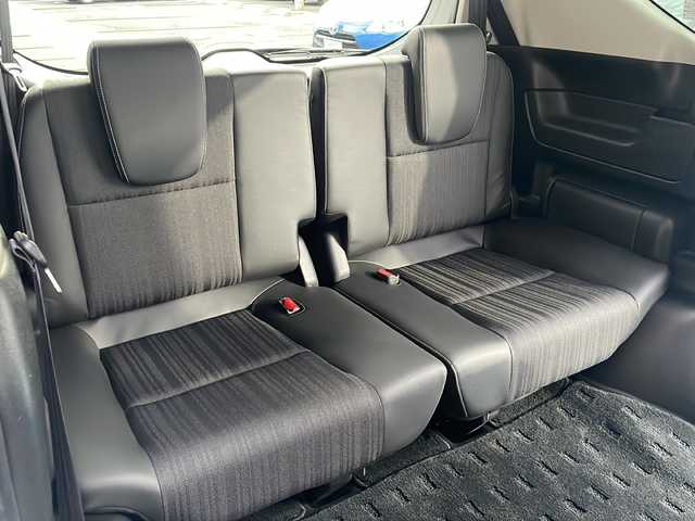 ホンダ フリード G ホンダセンシング 広島県 2017(平29)年 4.9万km ホワイトオーキッドパール 禁煙車/ホンダセンシング/・衝突軽減ブレーキ〈CMBS〉/・誤発進抑制機能/・ACC〈アダプティブ・クルーズ・コントロール〉/・LKAS〈車線維持支援システム〉/・歩行者事故低減ステアリング/・路外逸脱抑制機能/・先行車発進お知らせ機能/・標識認識機能/Sパッケージ/・本革巻ステアリングホイール/・コンビシート&専用インテリア/・15インチアルミホイール/・シートバックアッパーポケット/・LEDヘッドライト＋LEDアクティブコーナリングライト/Cパッケージ/・プラズマクラスター技術搭載エアコン/・ロールサンシェイド/・IRカット〈遮熱〉/UVカット機能付フロントウインドウガラス+IRカット〈遮熱〉/スーパーUVカットフロントドアガラス/・コンフォートビューパッケージ（親水/ヒーテッドドアミラー＋熱線入りフロントウインドウ＋フロントドア撥水ガラス）/純正ナビ（VXM-175VFi）/・フルセグ/CD/DVD/Bluetooth/SD/バックカメラ/フリップダウンモニター/純正ドアバイザー/ETC/スマートキー/プッシュスタート/スペアキー