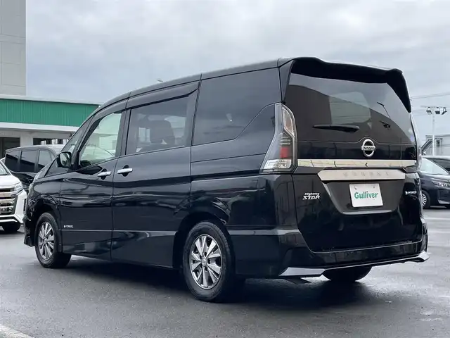 日産 セレナ e－パワー ハイウェイスター V 東京都 2019(平31)年 5.3万km ダイヤモンドブラック 純正９型メモリナビフルセグ　/・BluetoothAudio/USB/・CD/SD/DVD/AM/FM/純正11型後席モニター　/セーフティパックB　/・プロパイロット　/・インテリジェントアラウンドビュー　/・インテリジェントルームミラー　/・インテリジェントパーキングアシスト/・フロント＆バックソナー/・電動パーキングブレーキ/・オートブレーキホールド/・踏み間違い衝突防止支援システム/LEDヘッドライト　　/ハンズフリ両側パワースライドドア/インテリジェントエマージェンシーブレーキ/クルーズコントロール/プッシュエンジンスタート/保証書＆取説/SRSエアバック＆ABS